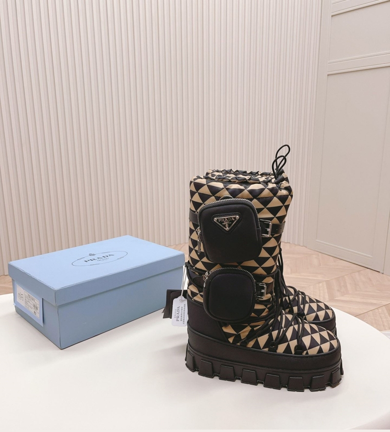 Pra*a boots